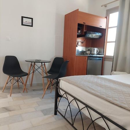Studio Tsakas Naxos City Extérieur photo