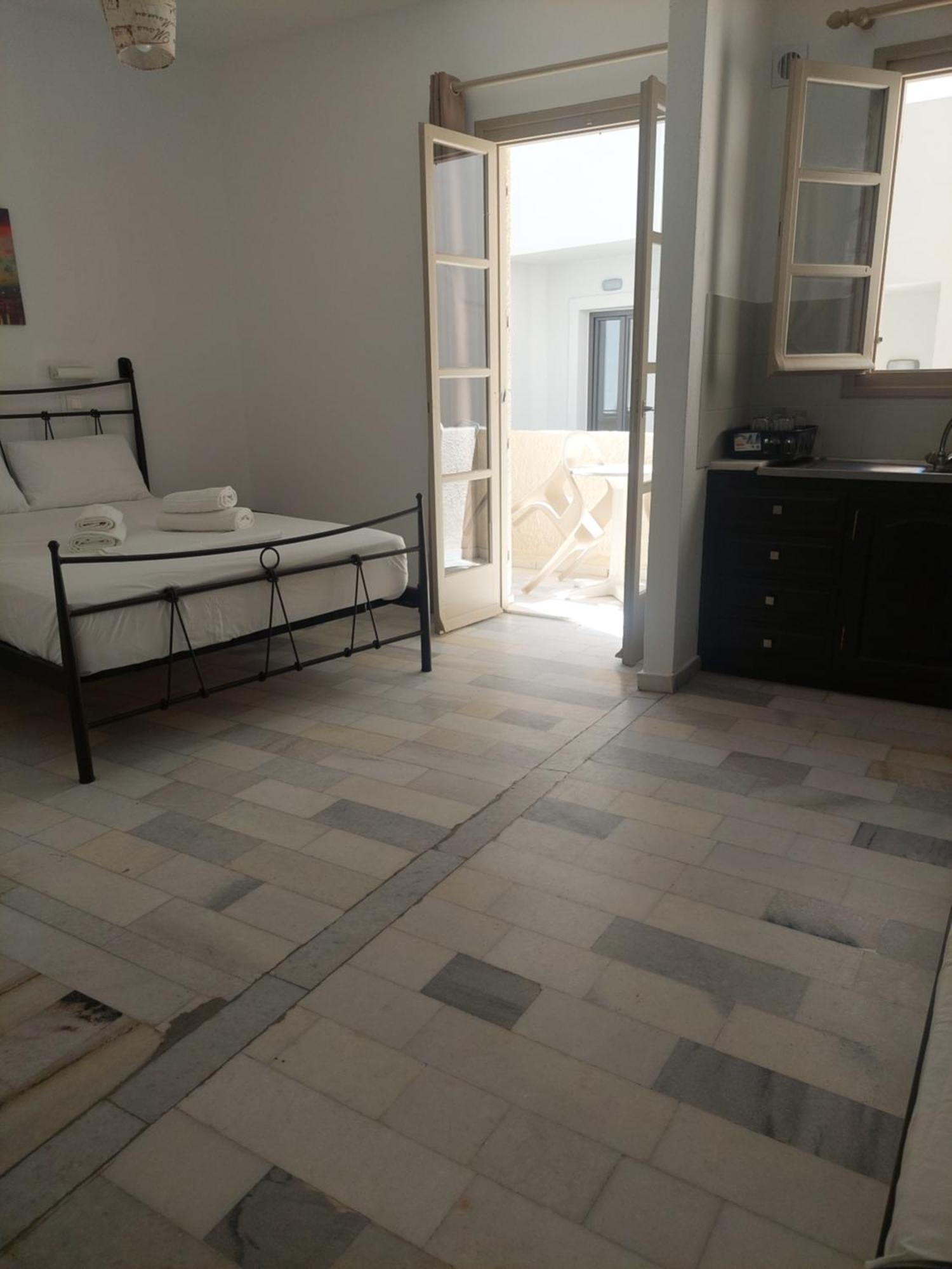 Studio Tsakas Naxos City Extérieur photo