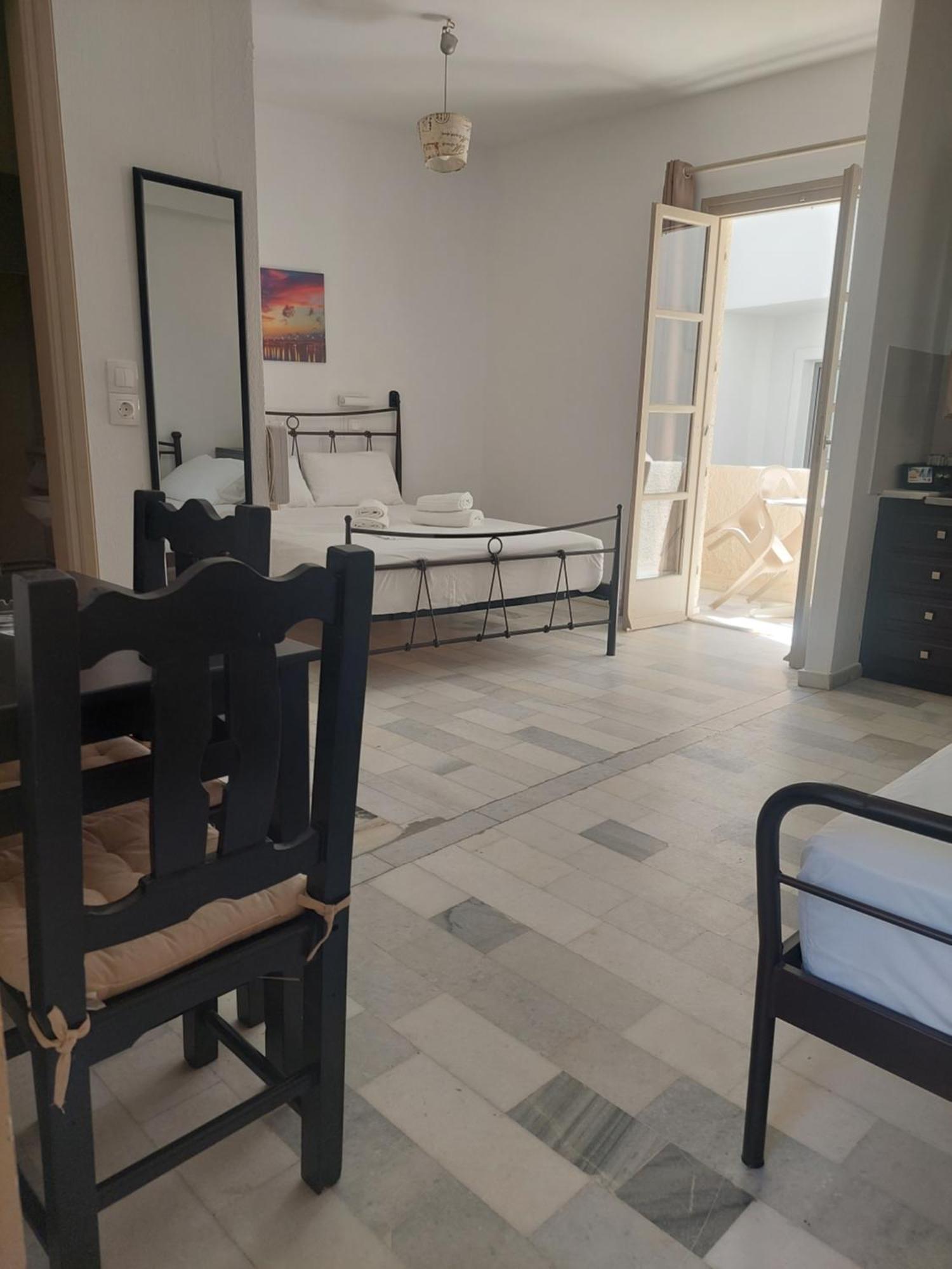 Studio Tsakas Naxos City Extérieur photo